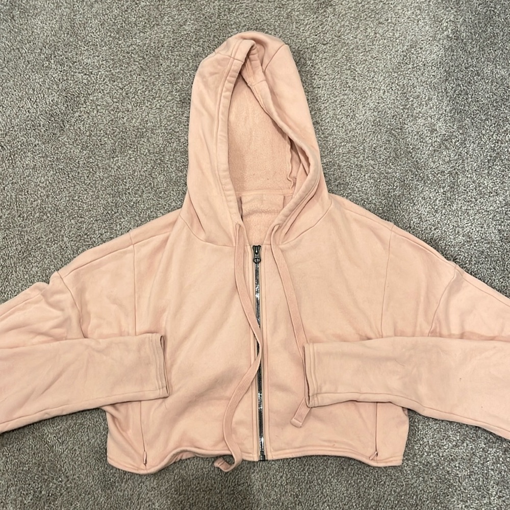 Alo cropped peach yoga hoodie, size Medium